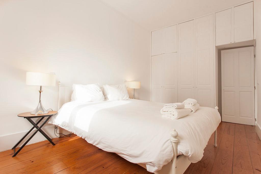 Central, Charming, Quiet, Garden And Parking Lisbon Bagian luar foto