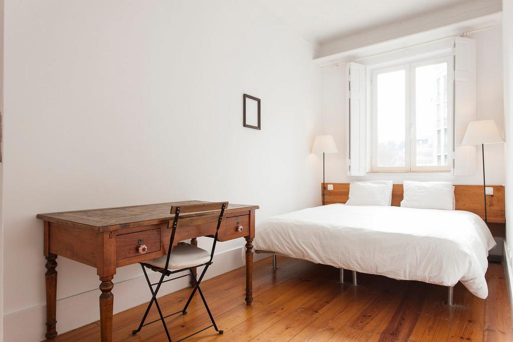 Central, Charming, Quiet, Garden And Parking Lisbon Bagian luar foto
